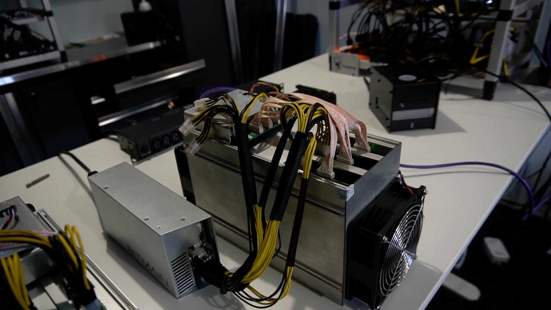 New Crypto Mining Rig able to mine $51 a DAY?! - VoskCoin ...